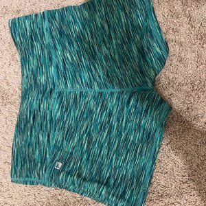 fabletics teal heather booty shorts